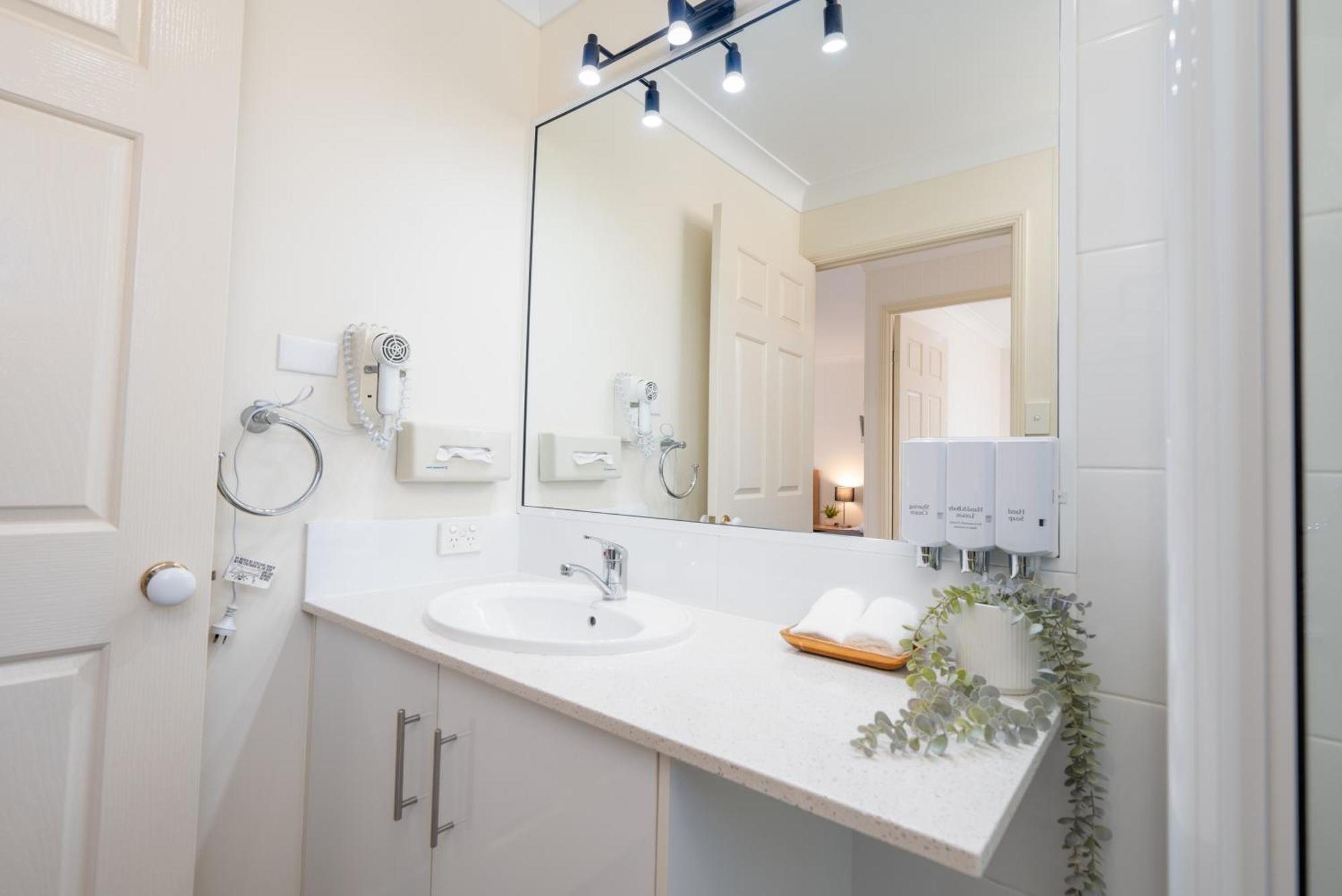 Best Western Tuscany On Tor Motor Inn Toowoomba Bagian luar foto
